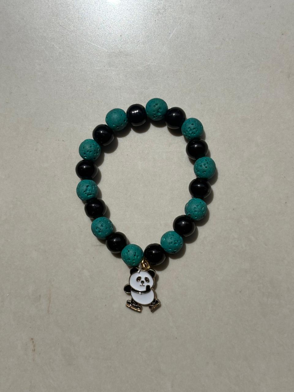 Pack of 2 Elegant Handmade Pearl & Flower Charm Bracelet – Trendy Beaded Wrist Jewelry for Women & Girls – Fashion Accessory for Casual, Party & Gift